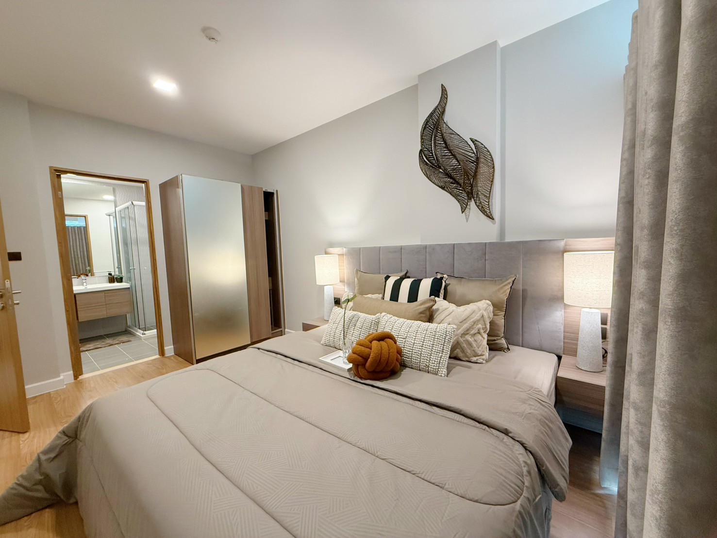 LINE_ALBUM_F301 ห้องตกแต่งพร้อมขาย_250917_11