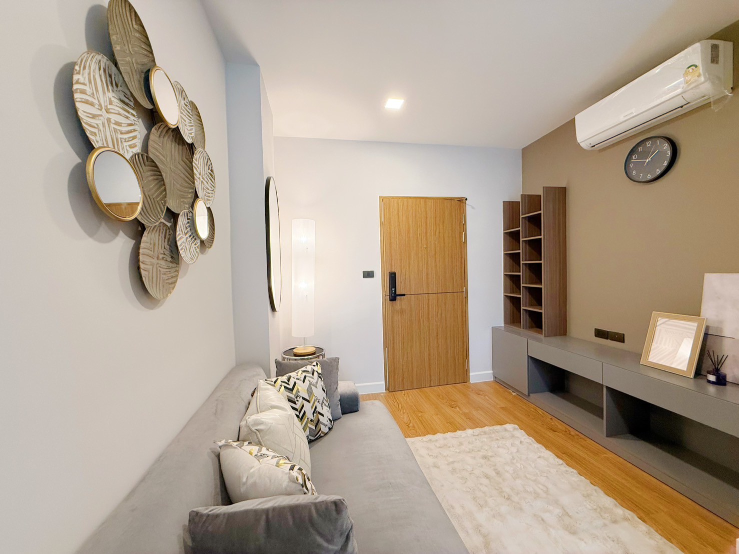 LINE_ALBUM_F301 ห้องตกแต่งพร้อมขาย_250917_8